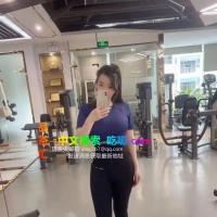 大胸美人服务型老师